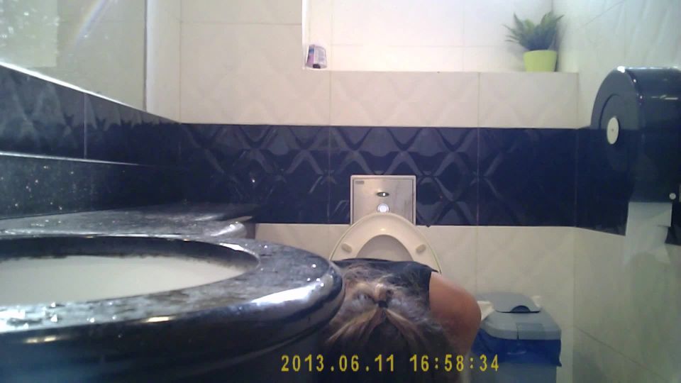 online porn video 35 Watch Free Porno Online – Voyeur – Singapore female toilet 25 (MP4, FullHD, 1920×1080) on voyeur 