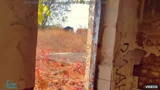 Amateur Outdoor Cumshot In Pantiess - Public