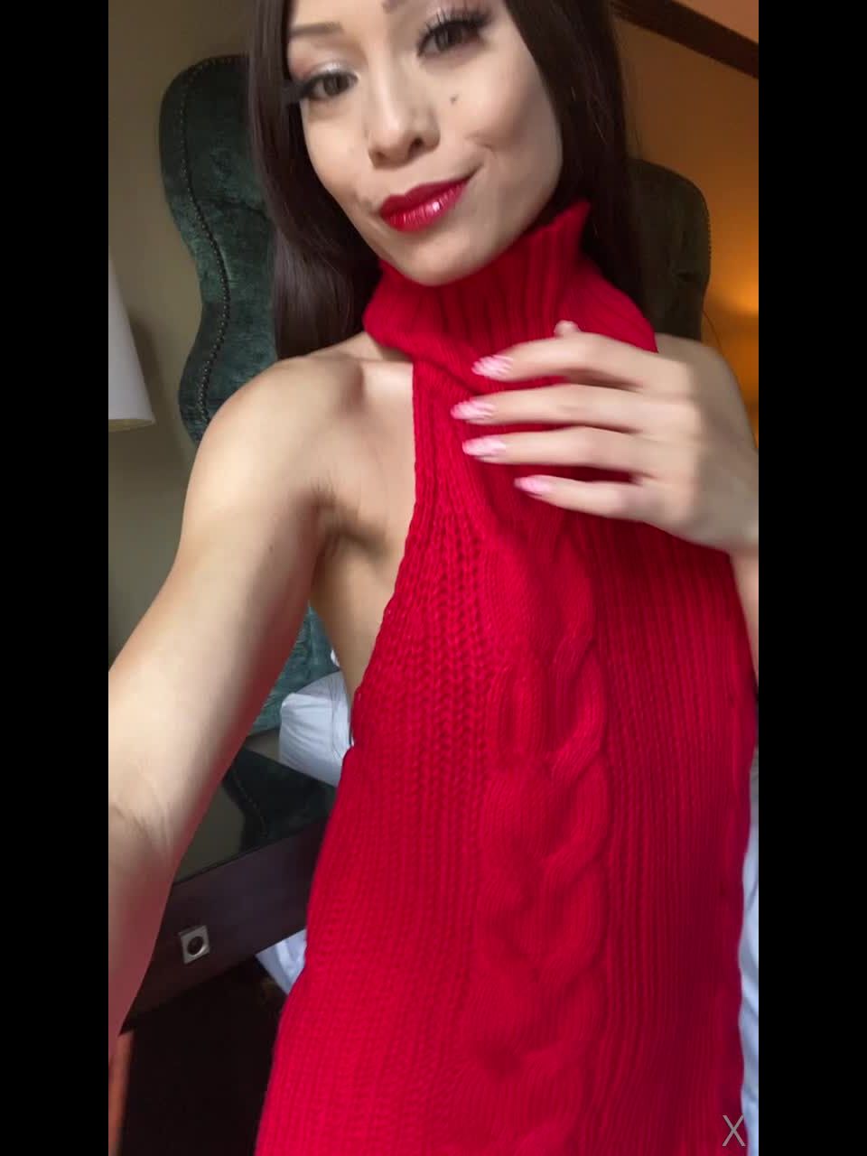 Asian Goddess (@bjqueemenda) Natashaty - outfit 17-12-2020 - Small Tits