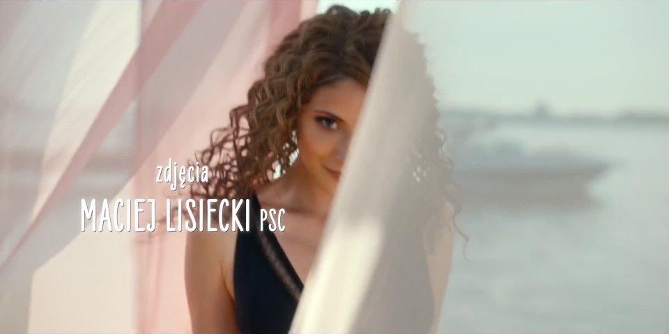 Adrianna Chlebicka, Antonina Jarnuszkiewicz - Squared Love (Milosc do kwadratu) (2021) HD 1080p - (Celebrity porn)