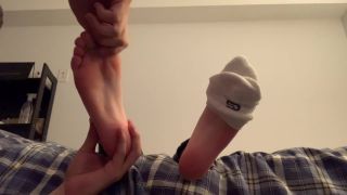free xxx video 19 College Girl gives me a Footjob, foot fetish pov on fetish porn 