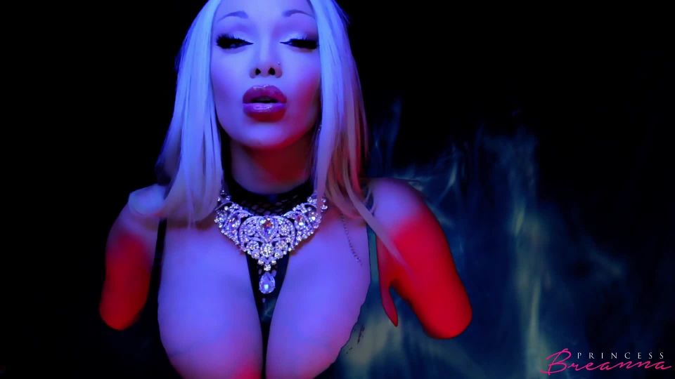 xxx video clip 39 Princesa Breanna – Suite de sueño en fetiche porno largo fetiche de lengua