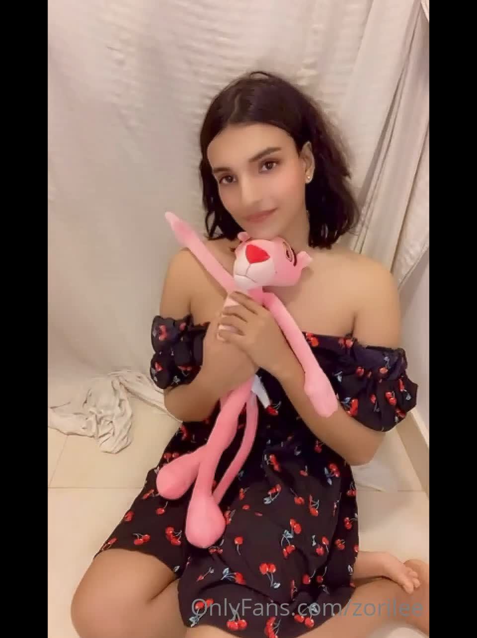 KoKo - zorilee () Zorilee - im such a misbehaving girl right 03-09-2021