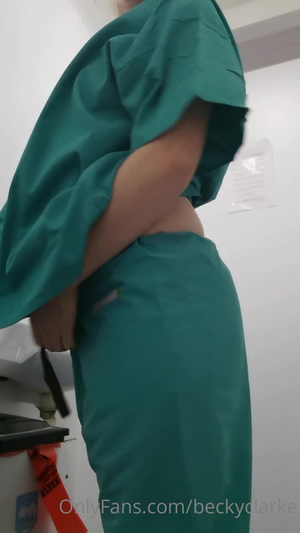 Becky - beckyxxoo () Beckyxxoo - if only they knew f k off covid so i can wear my nice nurses dress again 11-02-2021