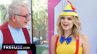 Blowjob Sexy Little PlayToy Coco Lovelock Gets Tested By White Hard Cock