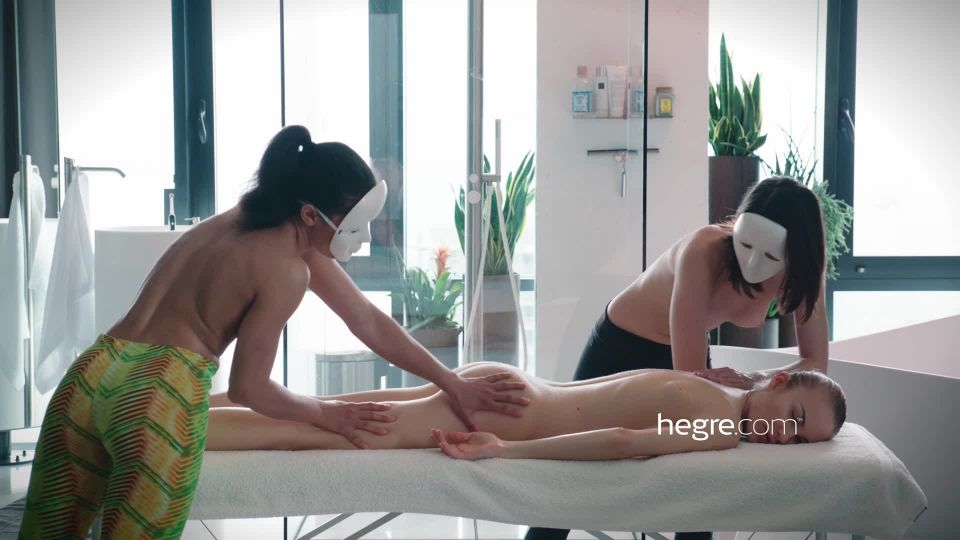 Hegre.com - Jolie - Four Hands Masked Yoni Massage Massage