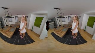 I Can Nail Myself - Mary Rock Smartphone - (Virtual Reality)