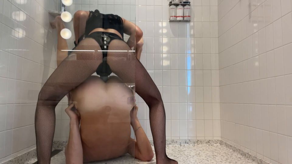 Tess Nyc - Ama - Pies de Rammed - Tess Tess