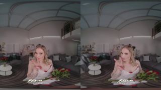 Valentine'S Day With Naughty Group Sex VR Porn