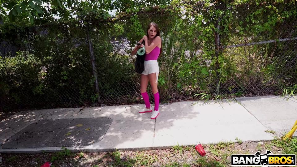 Pink Yoga Girl - Hardcore