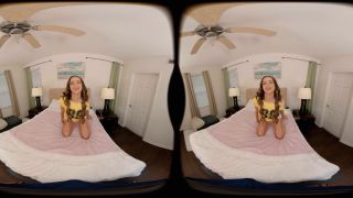 18 yo Tiny Tits Stepdaughter - Smartphone VR