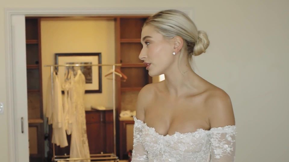 Hailey Baldwin - Wedding Dress Fitting (2019) HD 1080p!!!