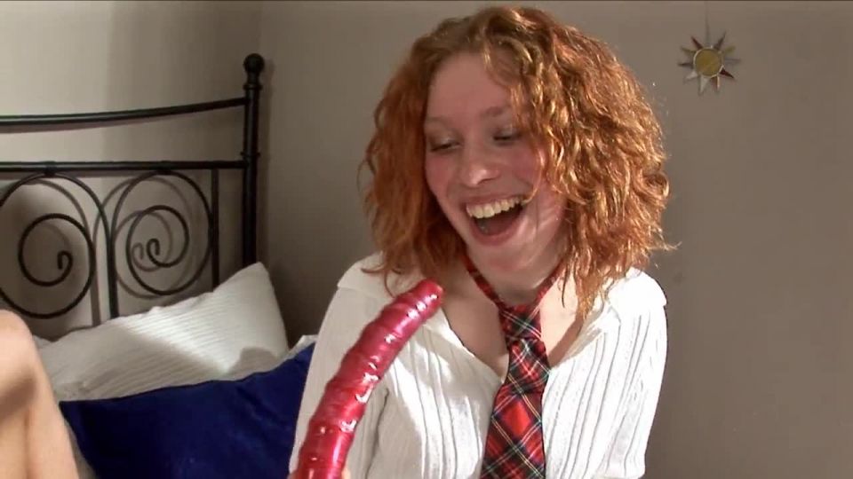 Dirty tinder sex date with ginger teen schoolgirl fisting...