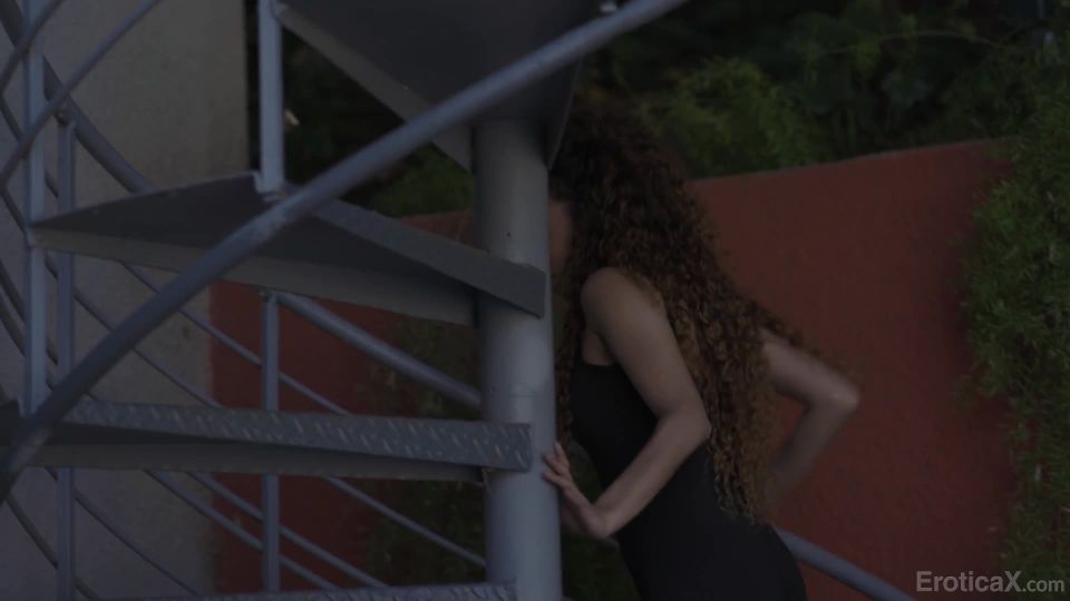 [GetFreeDays.com] Cecilia Lion Cat Burglar homemade ebony lesbian porn