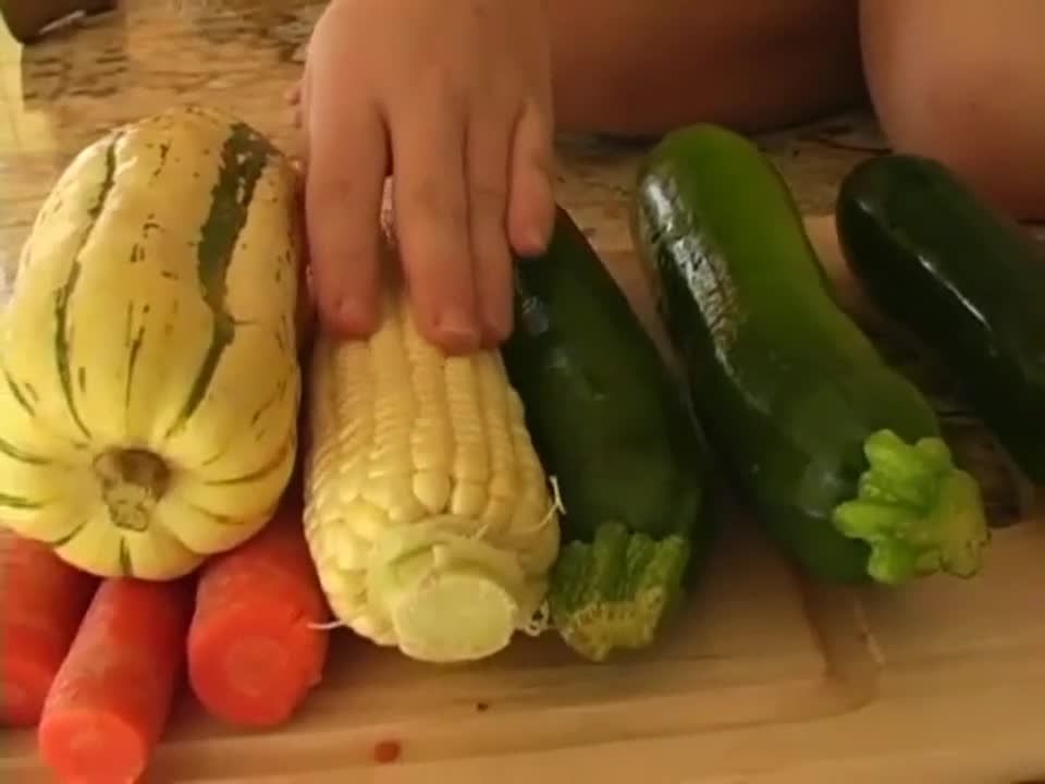 clip 18 Cucumber and carrots, corn and pumpkin – teen girl masturbate wildly on amateur porn fisting blowjob