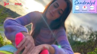 [GetFreeDays.com] Chica sexy te hace mamada usando los pues en calcetines al atardecer Adult Clip October 2022