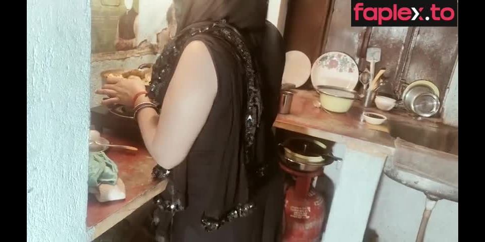 [GetFreeDays.com] Painful Ass fucking of Muslim Bhabhi while cooking real hindi audio Porn Stream June 2023
