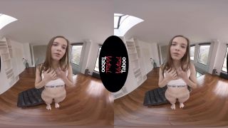 porn clip 13  - virtual reality - solo female