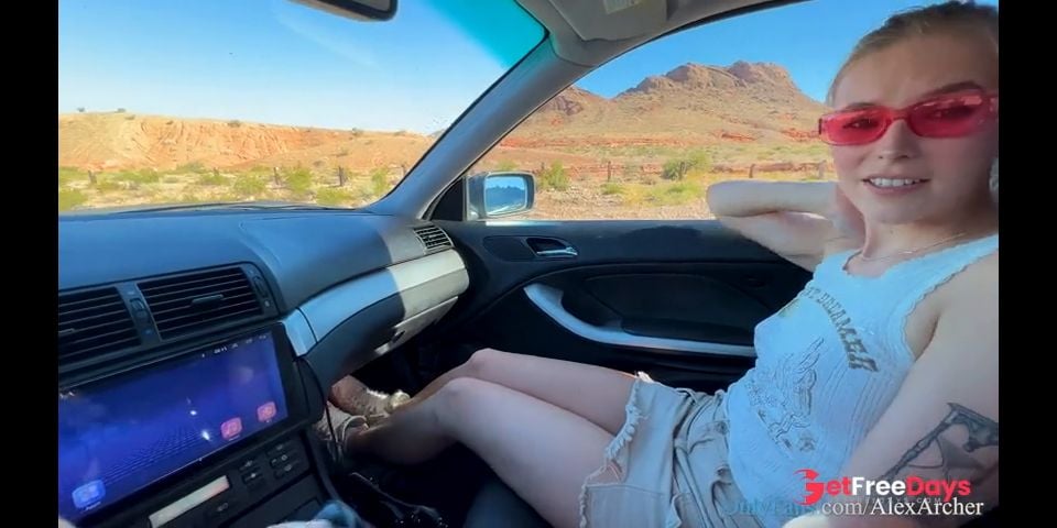 [GetFreeDays.com] Onlyfans Model Giving A Blowjob To Pay For A Ride To Las Vegas - AlexAndAva - Facial Cumshot - 4K Adult Leak October 2022