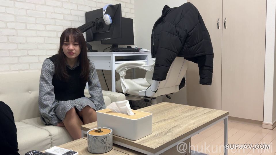 FC2PPV 4647488 川口春◯似の女上司に自宅で筆おろししてもらい、最高の童貞卒業を果たしました