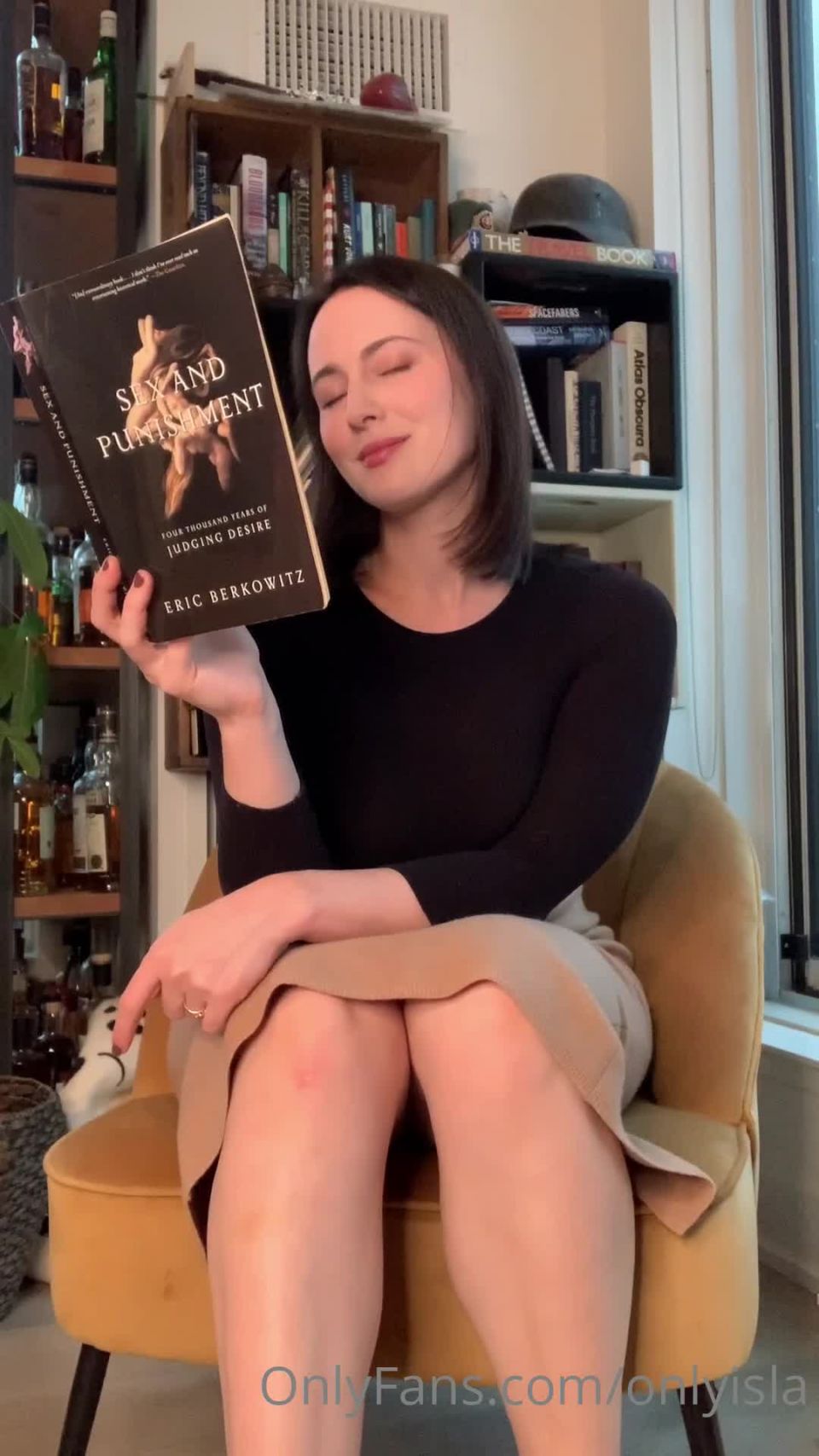 Isla D - onlyisla () Onlyisla - una pequeña fantasía bibliotecaria para inspirarte 07-10-2020