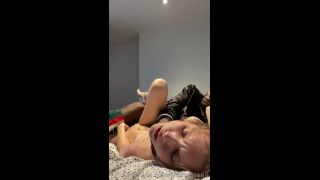 Snomarie69 23122024 Chernyy Paren Trahaet Devushku Onlyfans (Porno de Amateur)