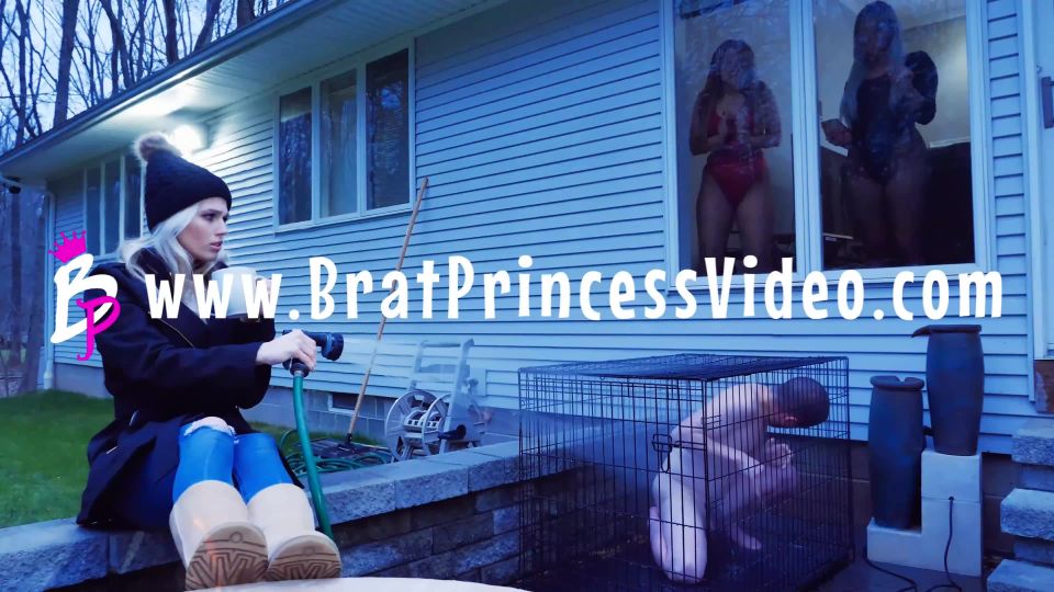 porn clip 13 BratPrincess2 - Mia - Uses Slaves Face To Hump And Grind on muscle beautiful femdom