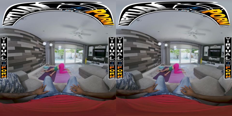 Kelsey Kane - Yoga Woman Gets Horny Ultra HD 4K 2880p - Oculus rift