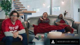 7155 MODERN-DAY SINS - Naughty Teen Leana Lovings has Sneaky ...