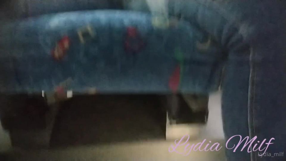 Lydia milf Lydiamilf - estacin de bus mi coito se alegra squirt lluvia dedos y masturbacin 04-03-2022