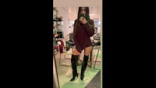 Onlyfans - Miakhalifa - AS SOON AS I LEARN HOW TO BEND MY KNEES IN THESE ITS OVER FOR U BITCHES  Dominatr - 16-02-2021