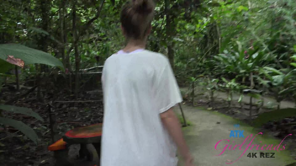 clip en línea 43 ATKIRLfriends presenta Jill Kassidy en Virtual Vacation Singapur a Malasia 2_5  pie  pies porno latina pie fetiche