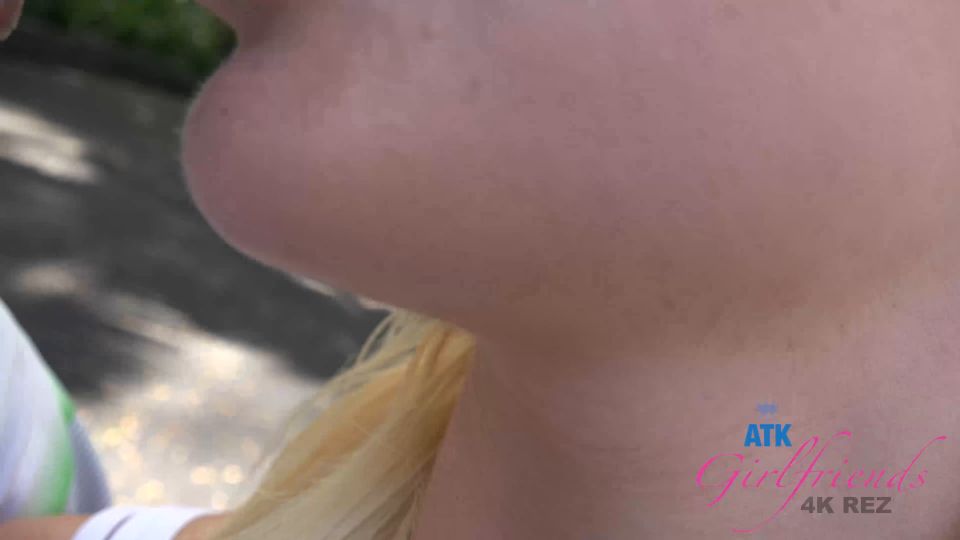 Bella Rose - Isla Grande 6/10-869 Escena #6 Ultra HD 4K 2160p - Rubia