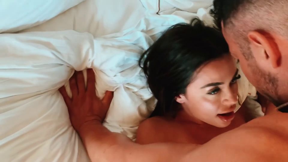 Martina Smeraldi Hookup And Hard Fuck With Maximo 1 Onlyfans (Amateur porn)