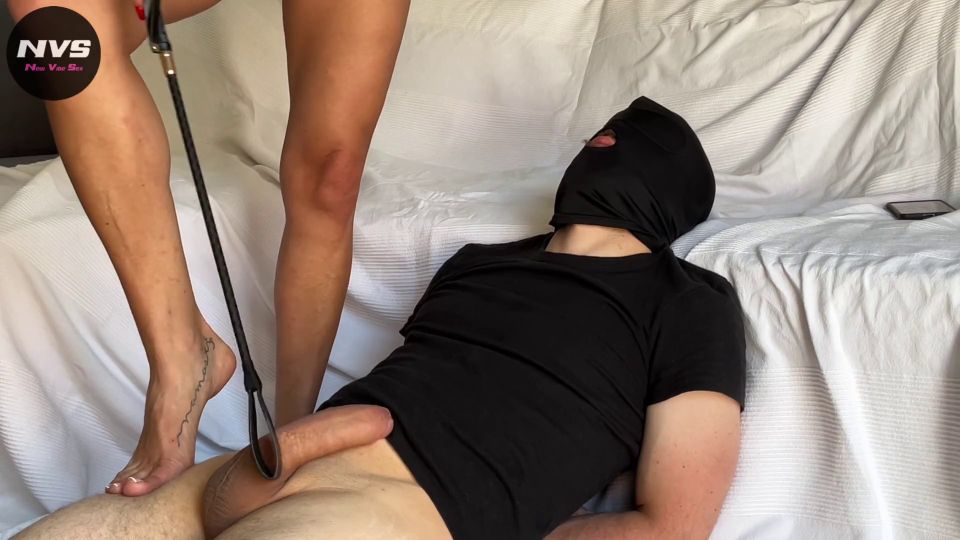 [GetFreeDays.com] Teasing Slave'S Cock While Facesitting Him. Ass Worship, Smelling And L k2s foot fetish