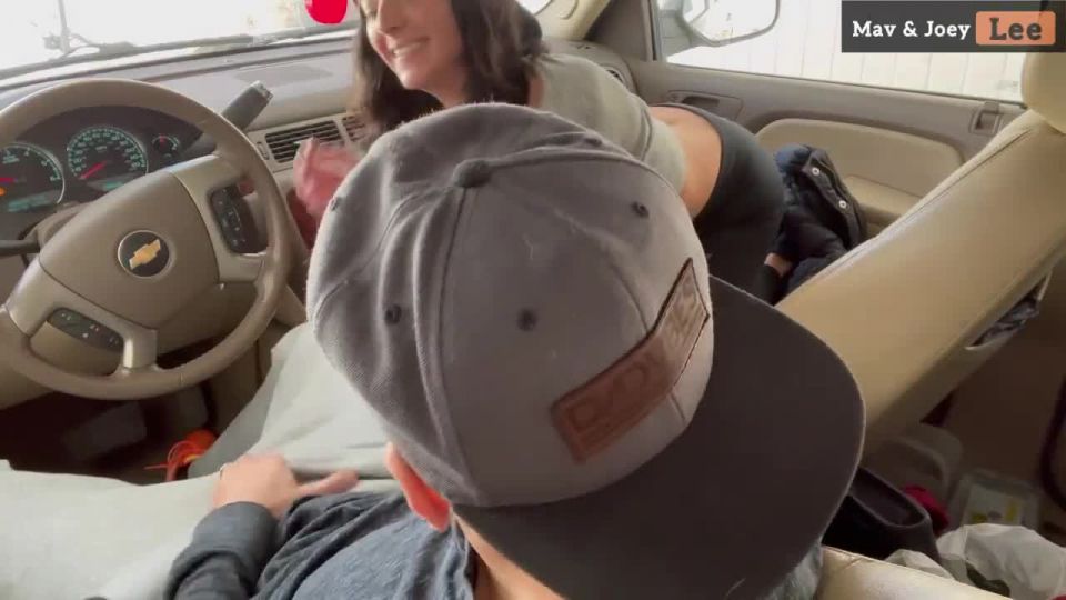 [Amateur] Hot Couple + Cold Car = Best Dick Ride Ever : Mav & Joey Lee