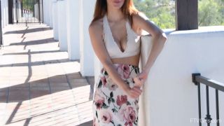 Video Tight Little Physique | Outtakes,Extras | Your Sensual Type 1...