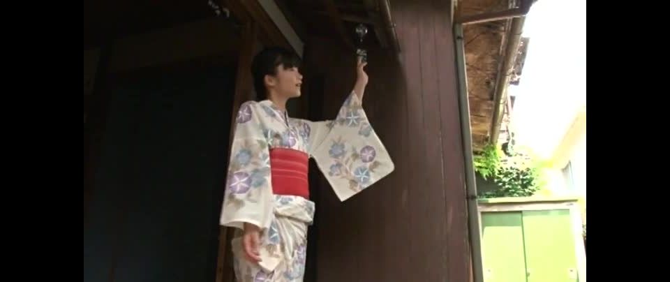 Eri Sasaki alluring Asian teen in sexy kimono and more Teen!