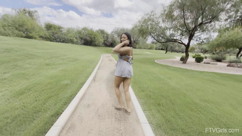 La primera experiencia de amor de Henna cantando S1 HD 2025