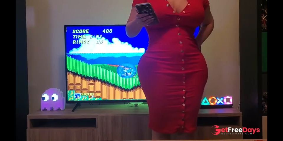 Thick Stepsis Fucks Me before She Goes on Her Date on Valentines Day