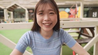 Newcomer! H-cup college girl Miyamoto Satomi with smooth skin AV DEBUT. Cute face but actually a genius at cowgirl position!! ⋆.