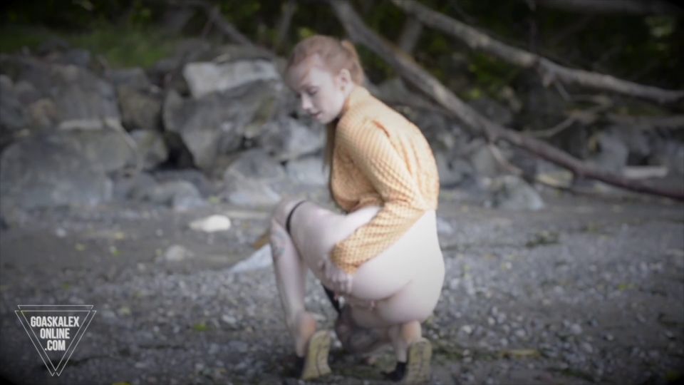 Slutty Redhead'S Naked Nature Montage