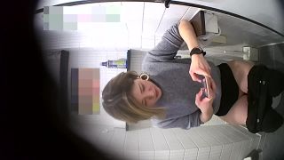 Porn online Voyeur Toilet – I’m rude from the front – 15289466