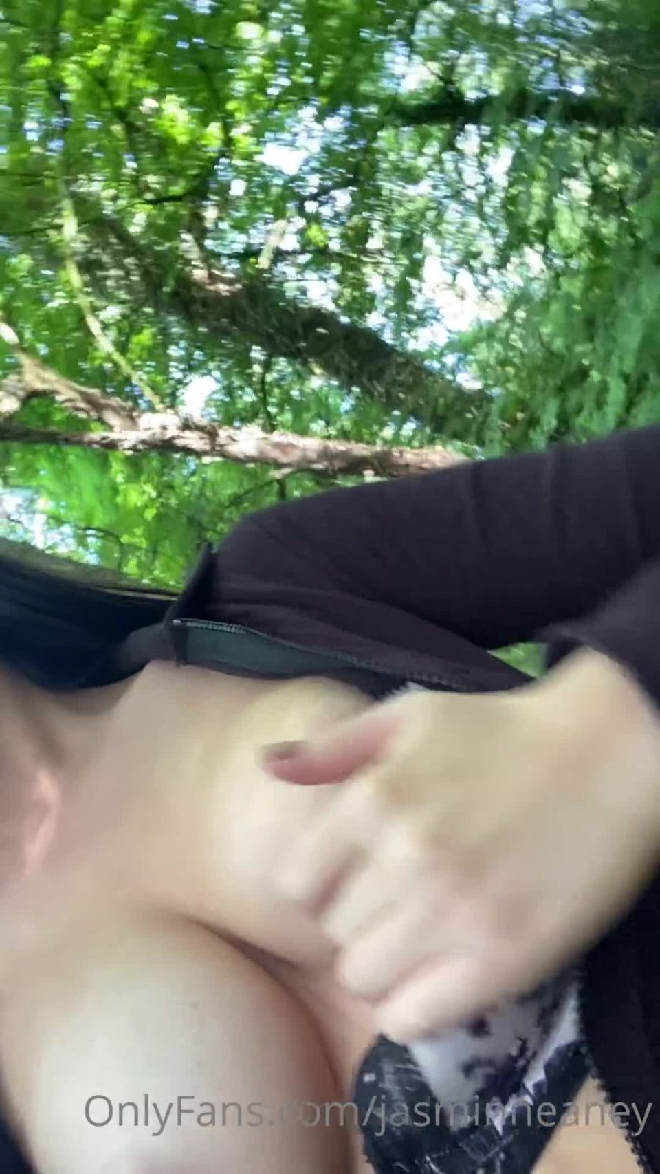 Jazzyj 11-05-2020-308452101