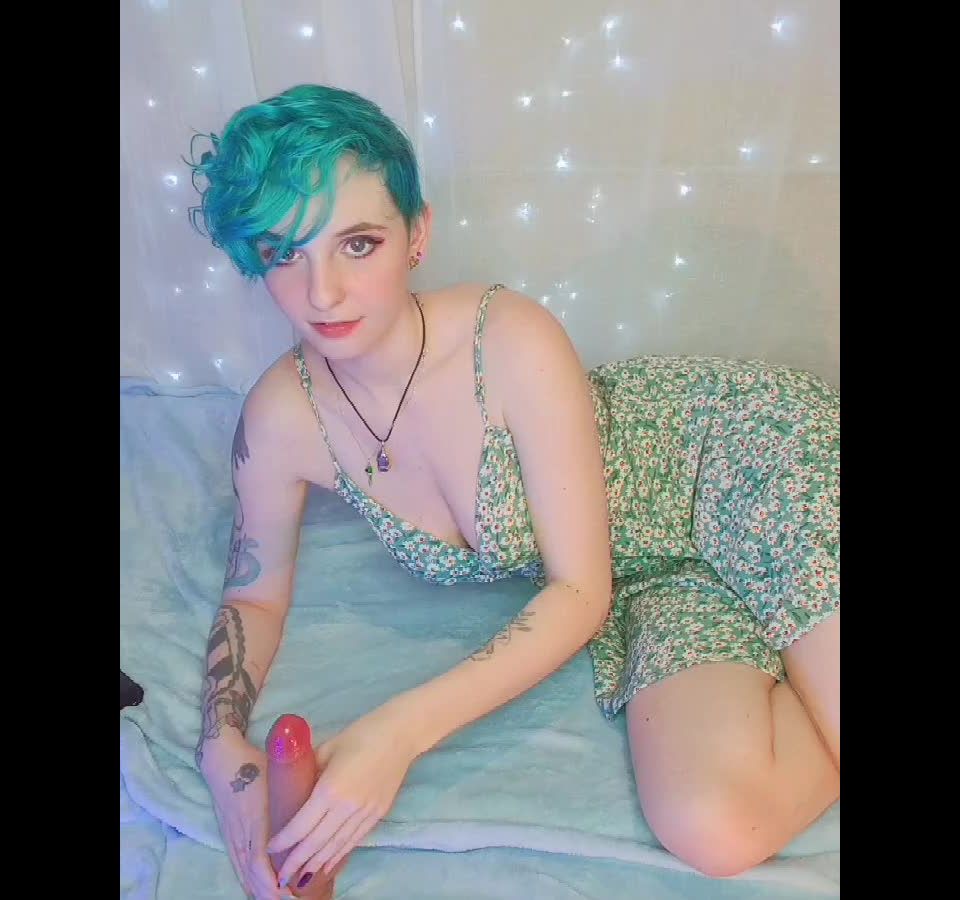 online adult clip 1 Remains0ftheday – Gentle Blowjob after a tough day - dildo fucking - tattoo lesbian smoking fetish