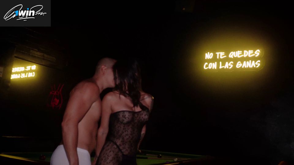 REAL AMATEUR FUCK ON THE POOL TABLE AT THE SWINGER CLUB ASHLEY SANZ