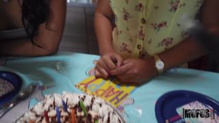 Video Gina Valentina : Birthday Cheat 1080p FullHD