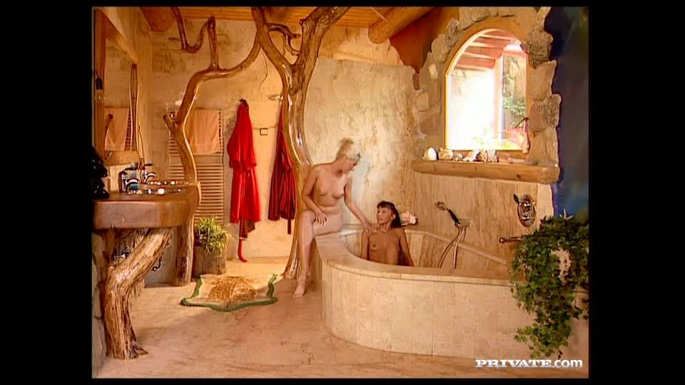 Kathy Divan Takes a Bath when Lesbian Fanny Blond Licks Her Wet Pussy