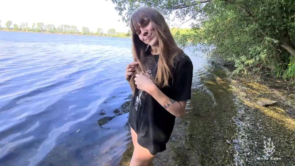 clip 22 amateur bukkake hardcore porn | Anne-Eden - Am Badestrand gefickt und ins Gesicht gespritzt  | porn