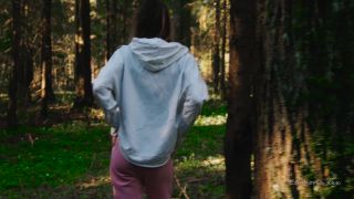 Kelly Collins, As Euphoria xxx - Morning Walk Ended With Public Hot Sex In The Forest - Pornhub (FullHD 2021)